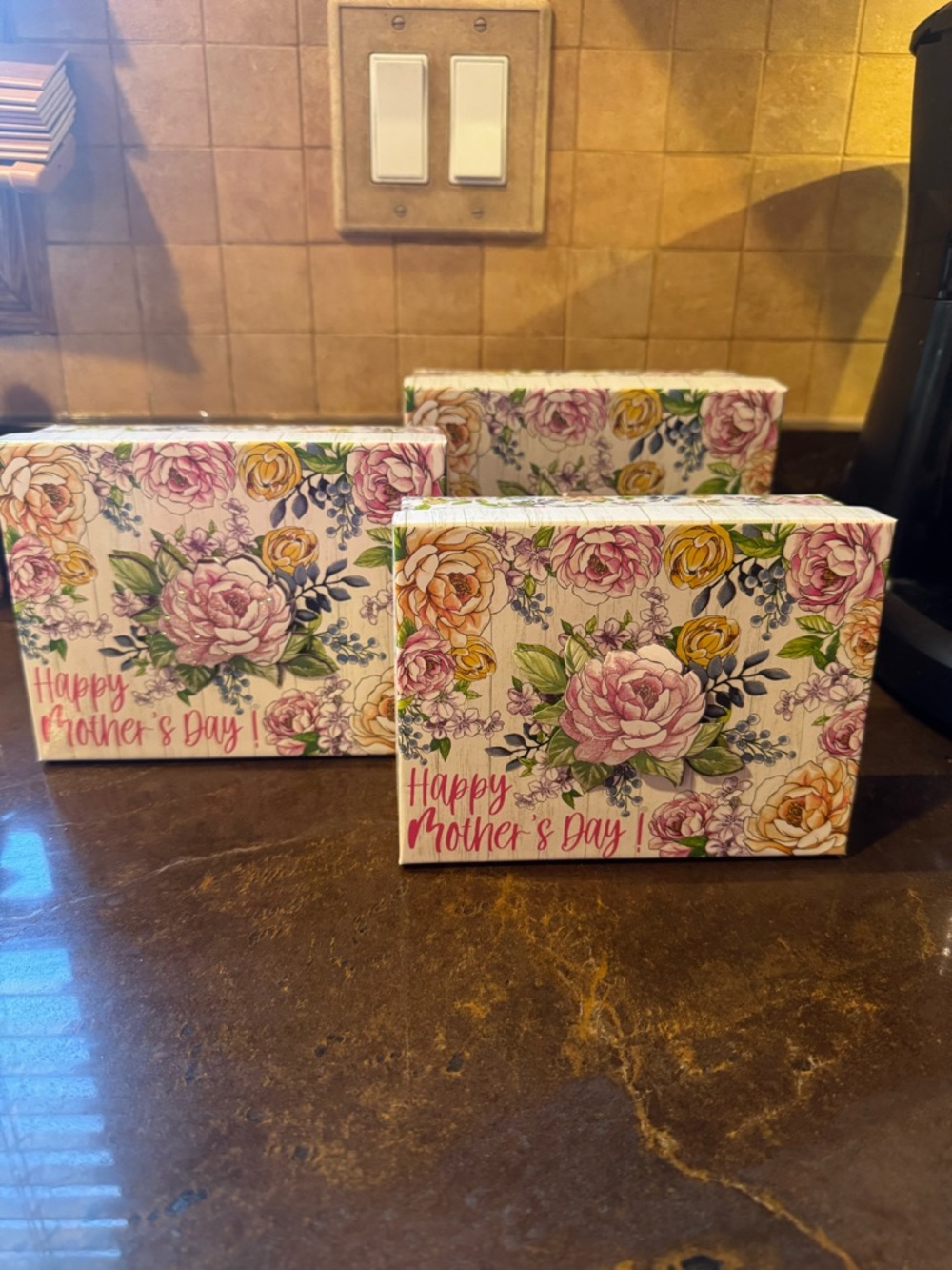 New Set of 3 Nesting gift boxes w/Happy Mother’s Day design 3 different sizes